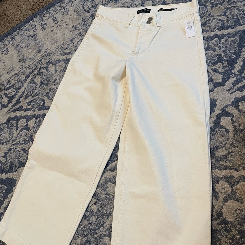 Banana Republic premium denim High rise wide leg crop size 28